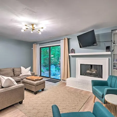 Stylish Durham Townhome Less Than 5 Mi To Downtown!